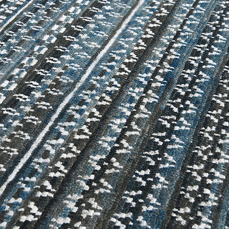 Amer Legacy LEG(V)-25 Ocean Blue area rug - close-up view