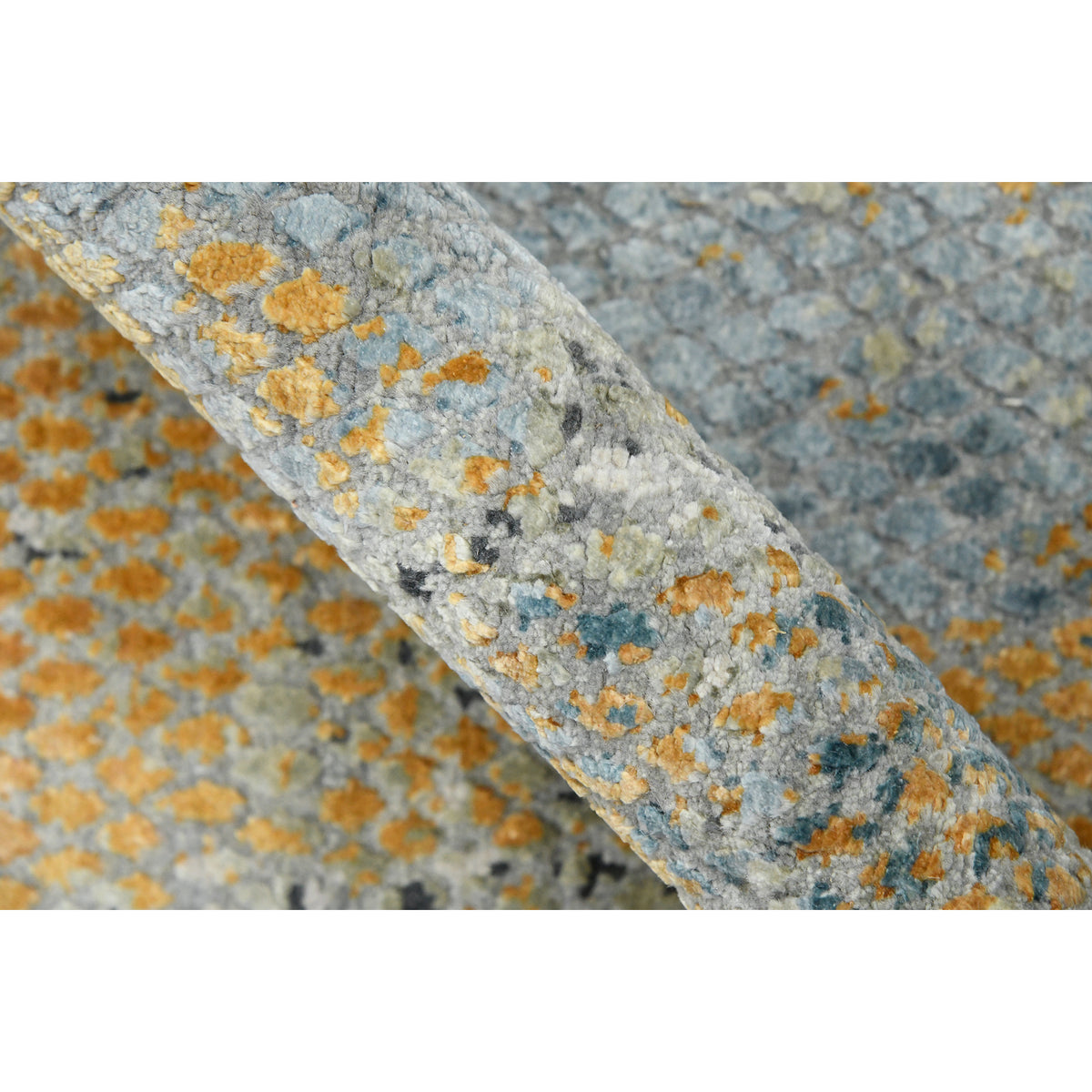 Amer Majestic MAJ-10 Blue area rug - color swatch view