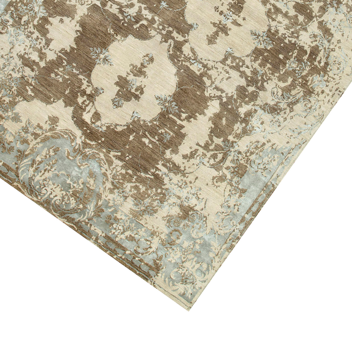 Amer Majestic MAJ-42 Tan area rug - corner view
