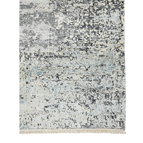 Amer Majestic MAJ-6 Ivory area rug - corner view