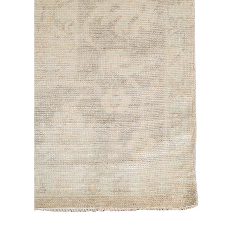 Amer Maya MAYA-4 Ivory area rug - corner view