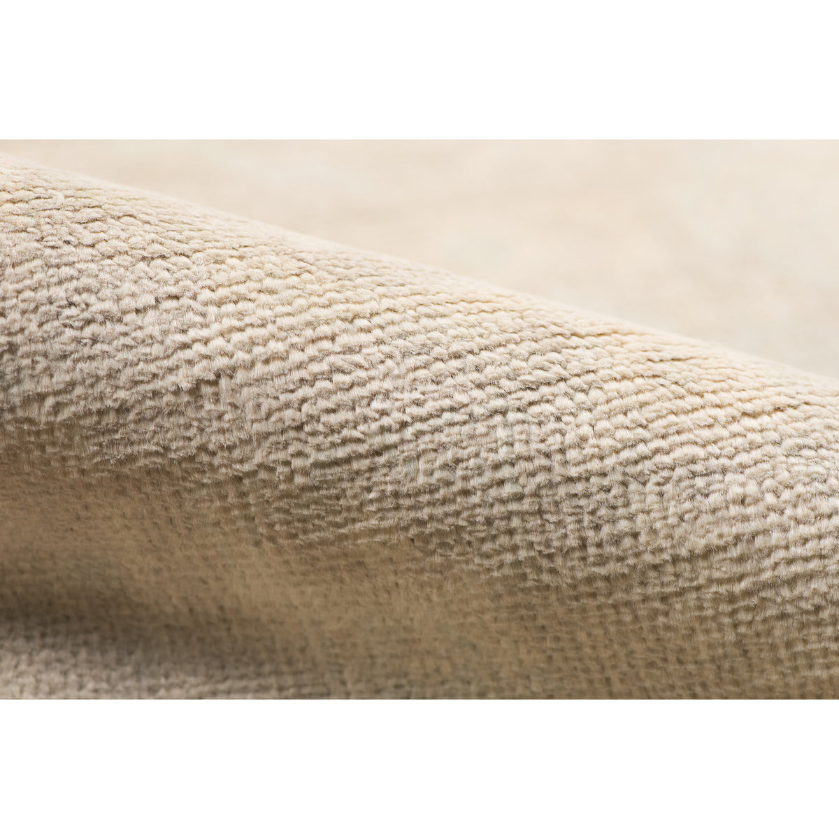 Amer Maya MAYA-6 Light Gray area rug - color swatch view