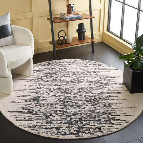 Safavieh Metro Met175Z Black/Ivory Rug.