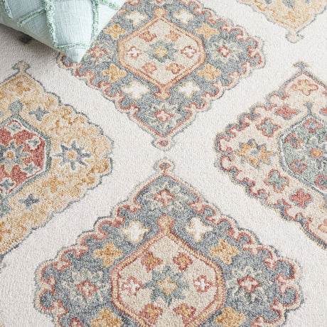 Safavieh Metro Met378A Ivory/Grey Rug.