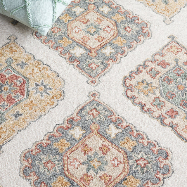 Safavieh Metro Met378A Ivory/Grey Rug.