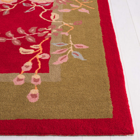 Safavieh Metro Met725Q Red/Green Rug.