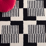 Safavieh Metro Met869Z Black/Ivory Rug.