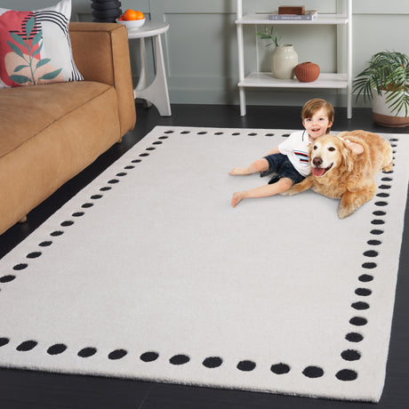 Safavieh Metro Met913Z Ivory/Black Rug.