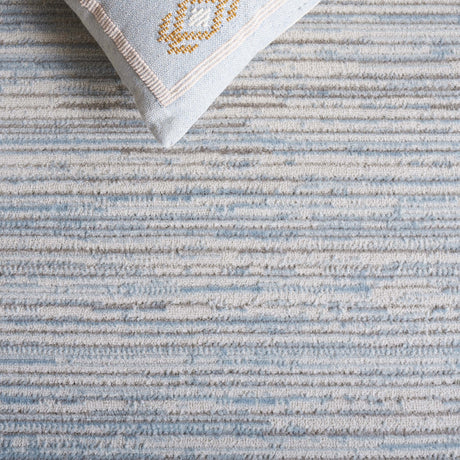 Safavieh Mila Mil224K Light Blue/Grey Rug.