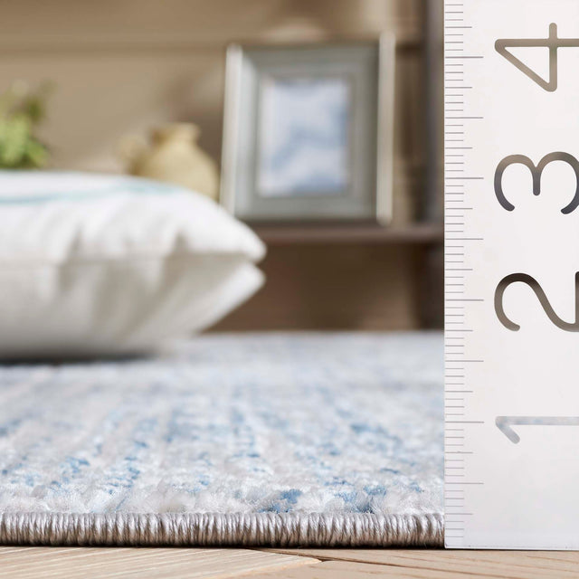 Safavieh Mila Mil226M Blue/Ivory Rug.