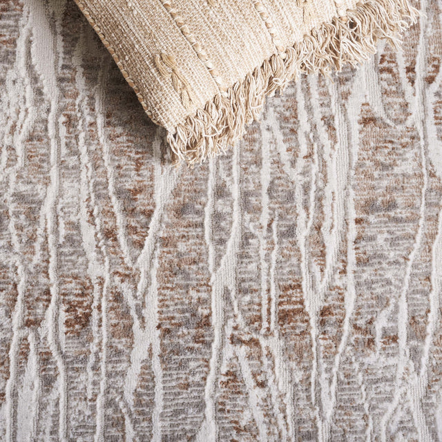 Safavieh Mila Mil232B Beige/Grey Rug.