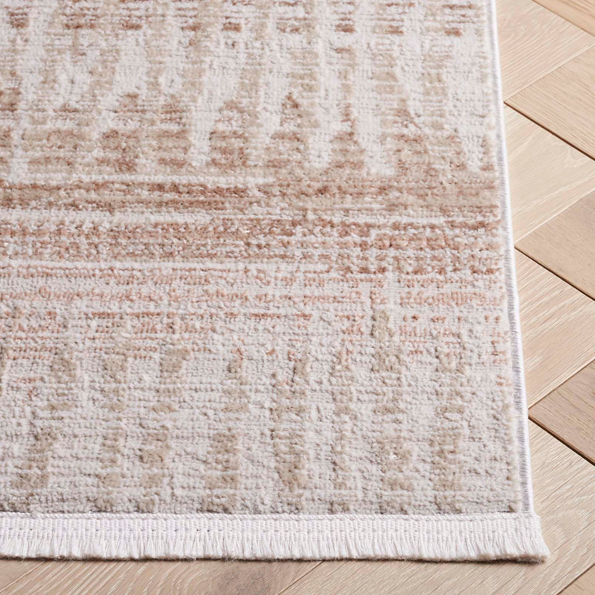 Safavieh Mila Mil234A Ivory/Beige Grey Rug.