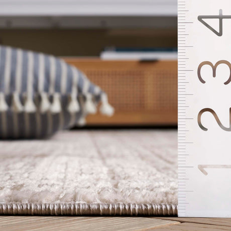 Safavieh Mila Mil234A Ivory/Beige Grey Rug.