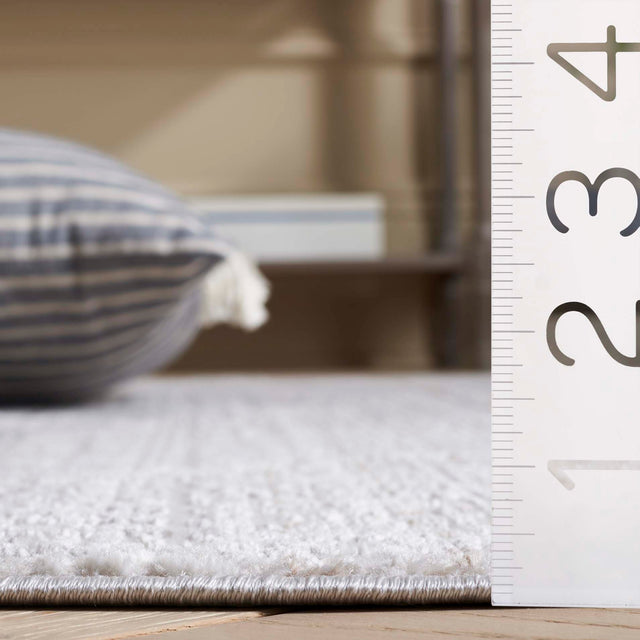 Safavieh Mila Mil234B Beige/Blue Rug.