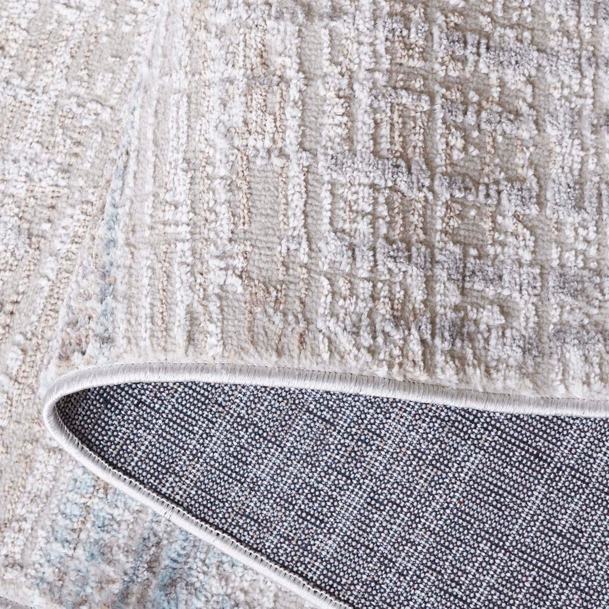 Safavieh Mila Mil234B Beige/Blue Rug.