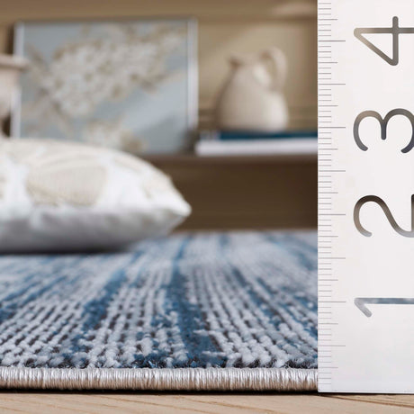 Safavieh Mila Mil238M Blue/Ivory Rug.