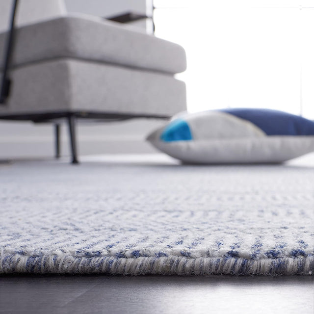 Safavieh Mirage Mir125M Blue/Ivory Rug.