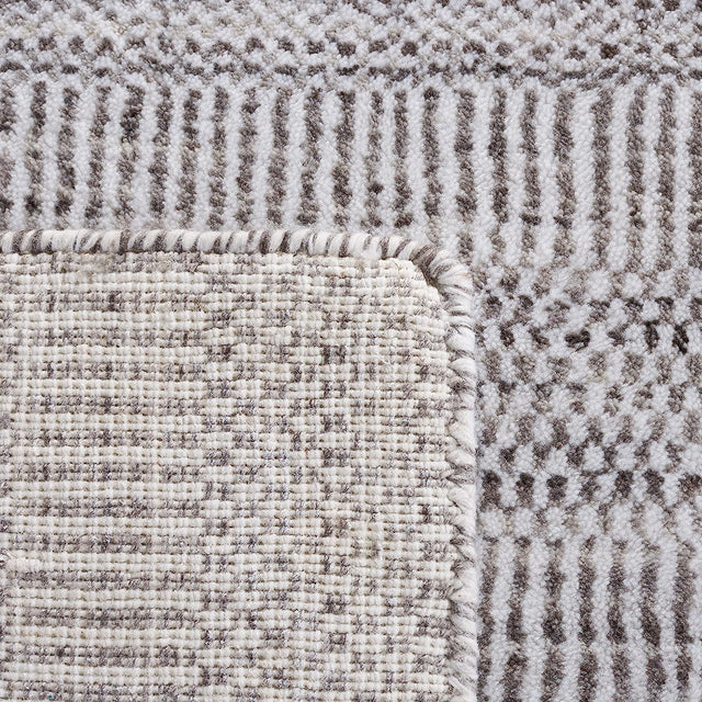 Safavieh Mirage Mir125T Brown/Ivory Rug.