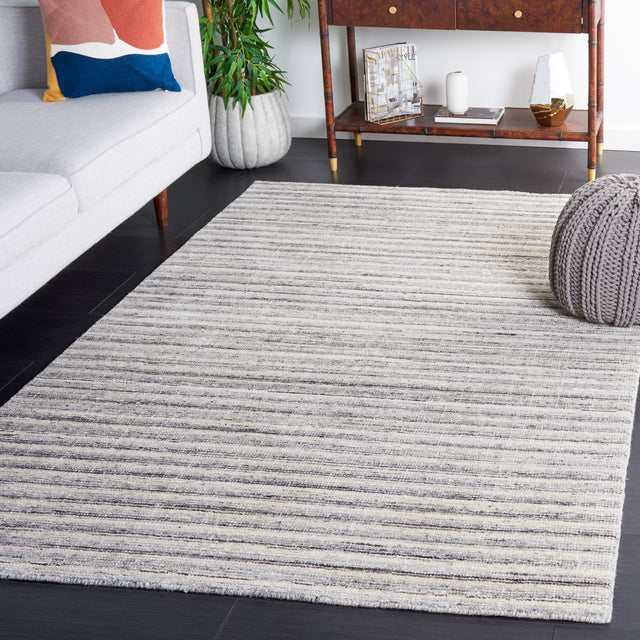 Safavieh Mirage Mir462H Ivory/Dark Grey Rug.