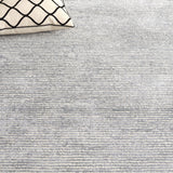 Safavieh Mirage Mir475G Light Grey Rug.
