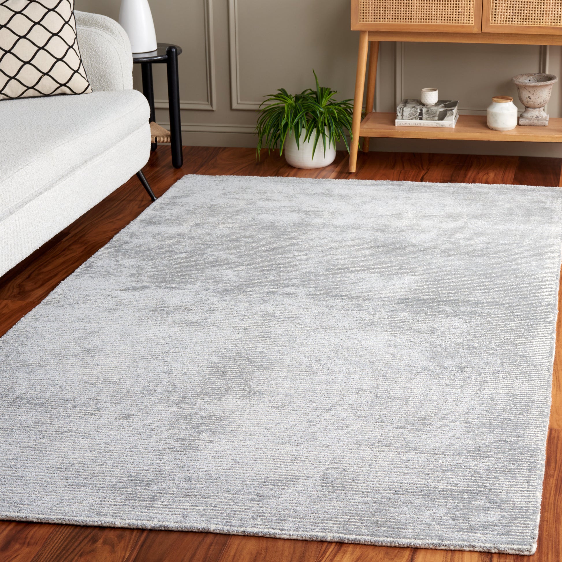 Safavieh Mirage Mir475G Light Grey Area Rug