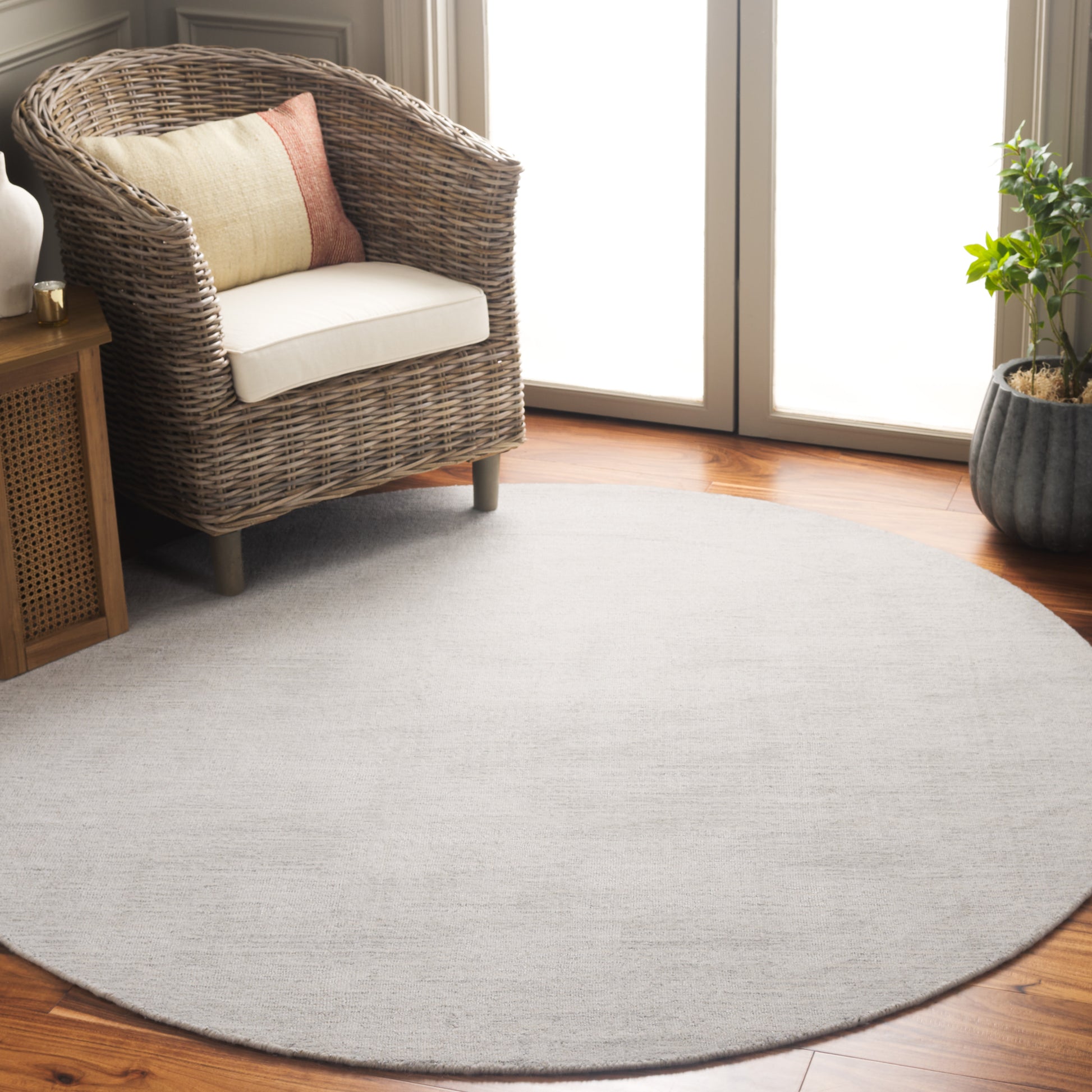 Safavieh Mirage Mir731A Ivory Area Rug