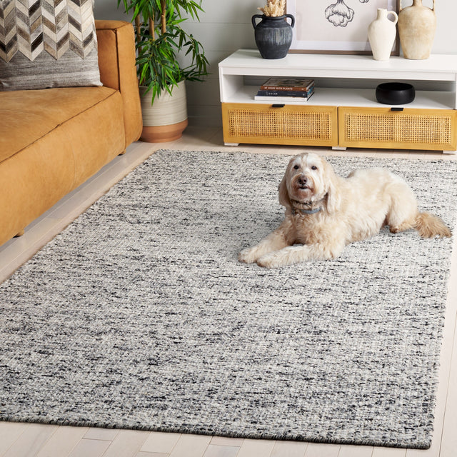 Safavieh Mirage Mir775F Grey/Black Rug.