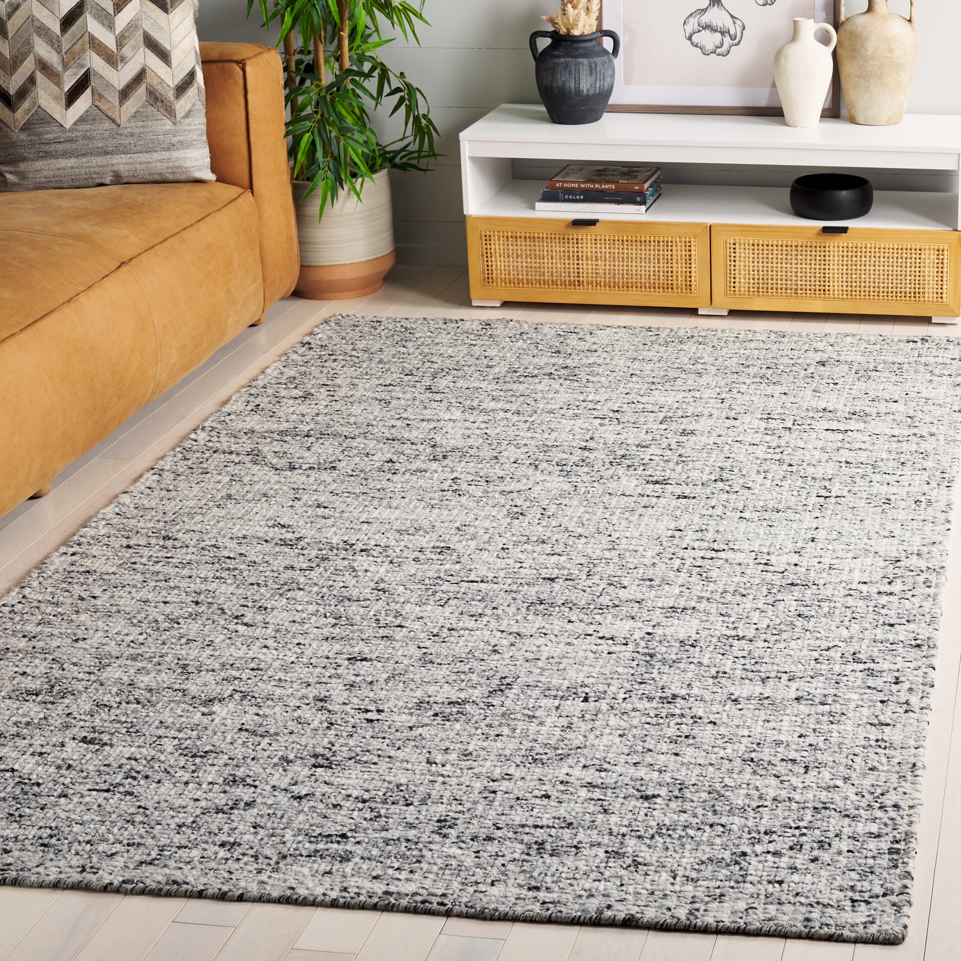 Safavieh Mirage Mir775F Grey/Black Area Rug