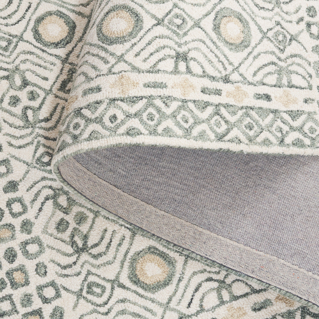 Safavieh Micro-Loop Mlp801A Ivory/Grey Rug.
