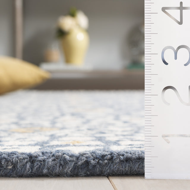 Safavieh Micro-Loop Mlp801M Blue/Ivory Rug.