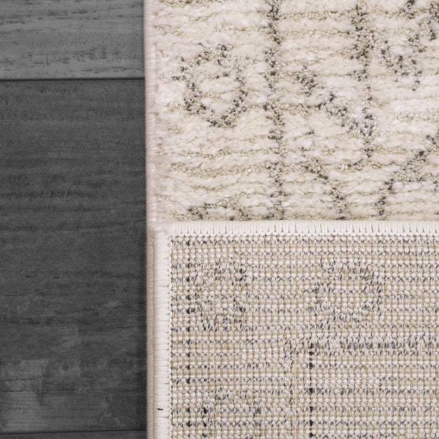 Dynamic Rugs Monroe 9802 Power Loomed Modern Beige/Grey Rug