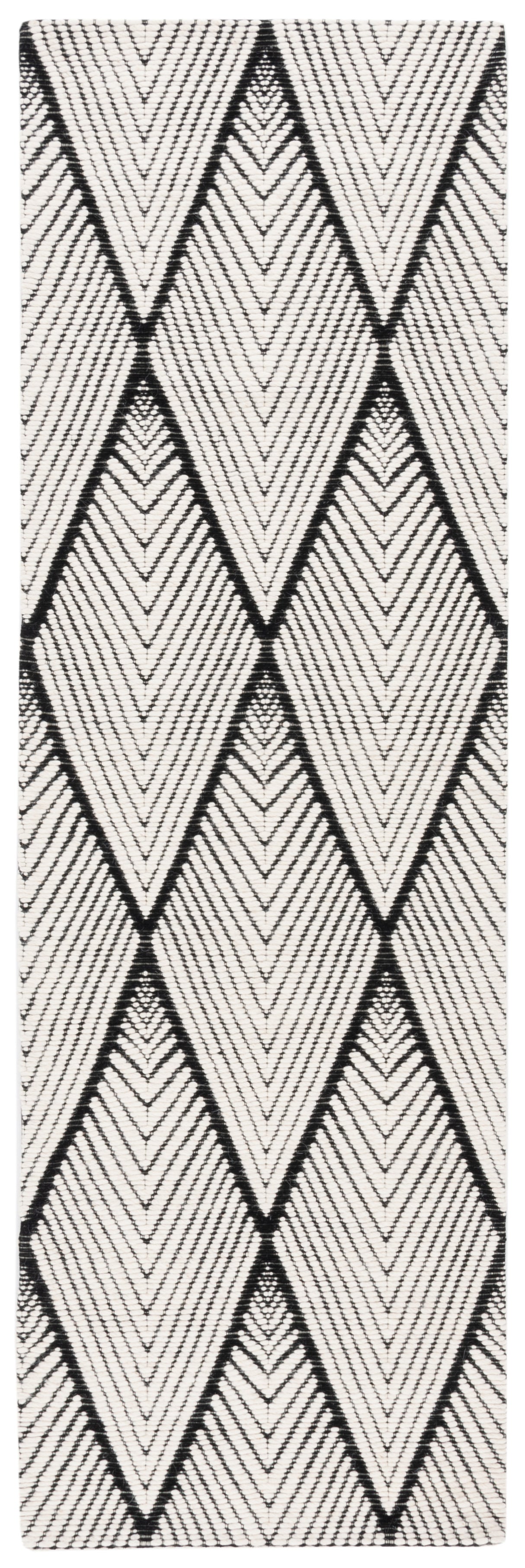 Safavieh Marbella Mrb454Z Black/Ivory Rug.