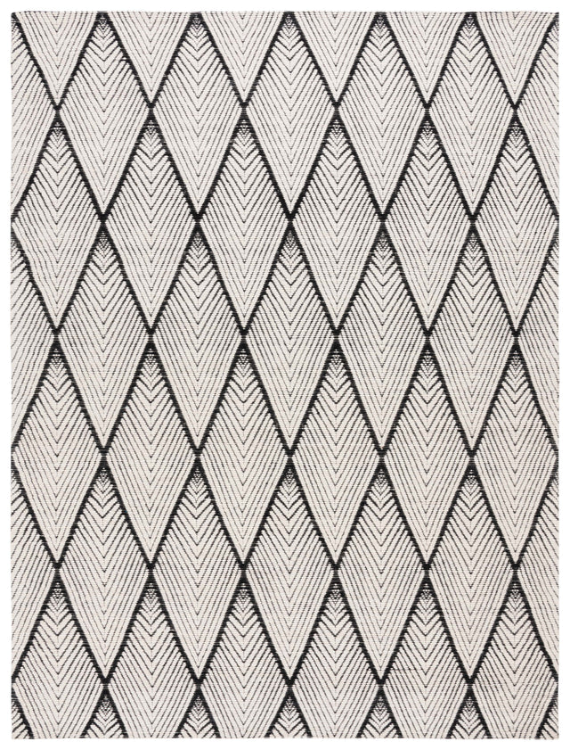 Safavieh Marbella Mrb454Z Black/Ivory Rug.