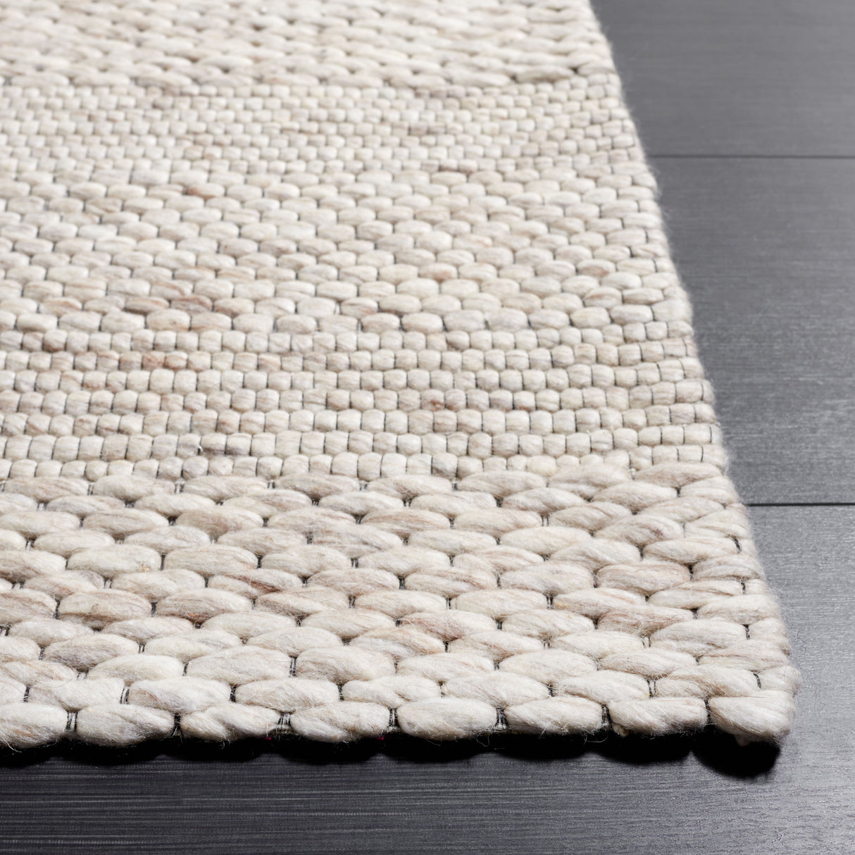 Safavieh Marbella Mrb556B Beige Rug.