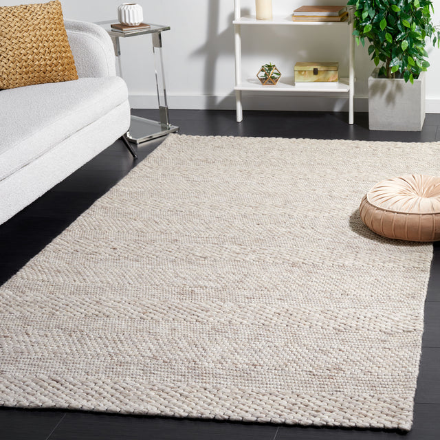 Safavieh Marbella Mrb556B Beige Rug.