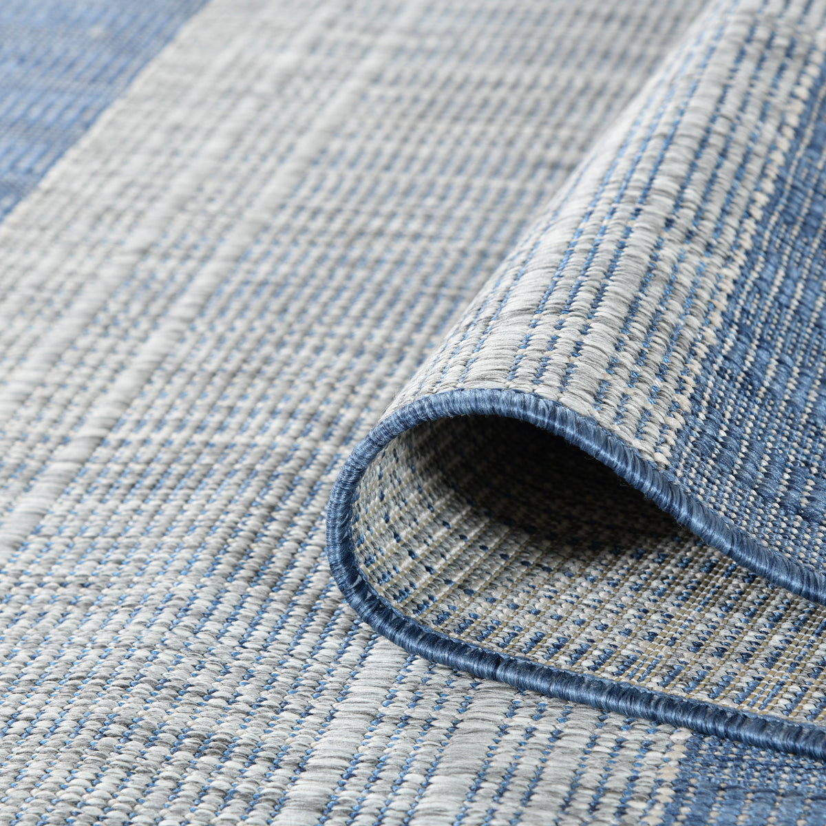 Amer Maryland MRY-6 Blue / Ivory area rug - rolled view