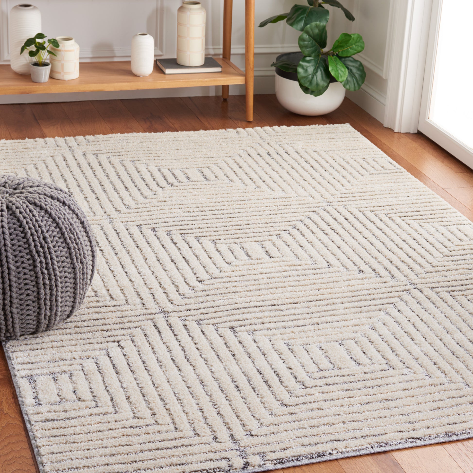 Safavieh Martha Stewart Lucia Shag Msr0756A Ivory/Grey Area Rug