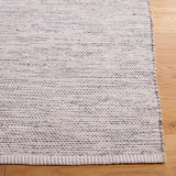 Safavieh Montauk Mtk701B Beige/Ivory Rug.