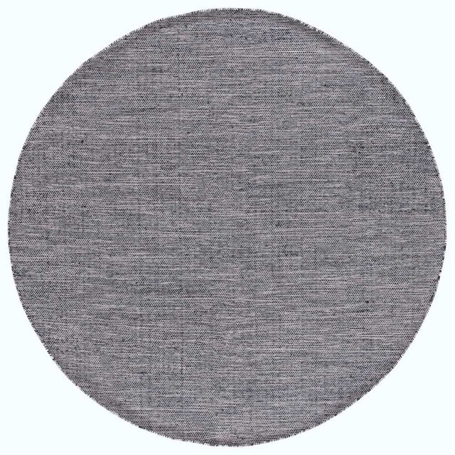 Safavieh Montauk Mtk701Z Black/Ivory Rug.