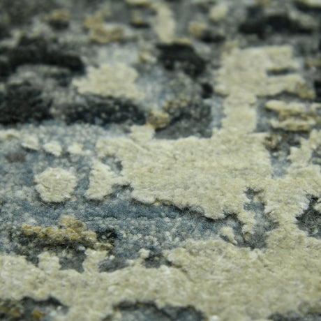 Amer Mystique MYS-23 Cool Gray area rug - close-up view