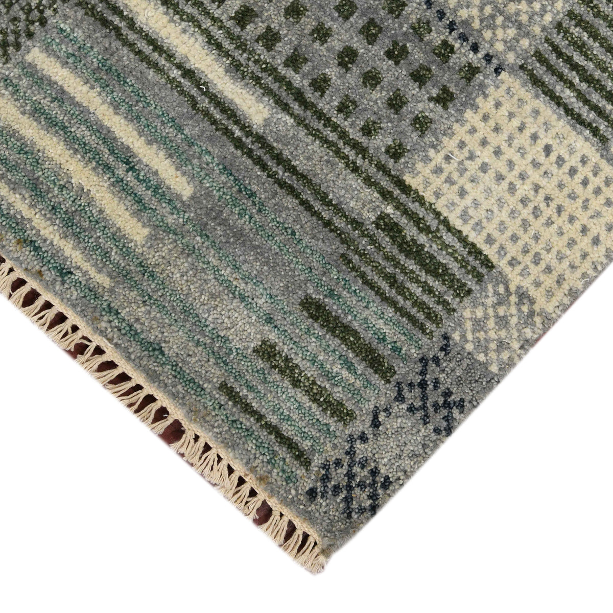 Amer Nashville NAS-4 Platinum area rug - corner view