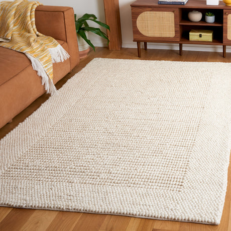 Safavieh Natura Nat130A Ivory Rug.