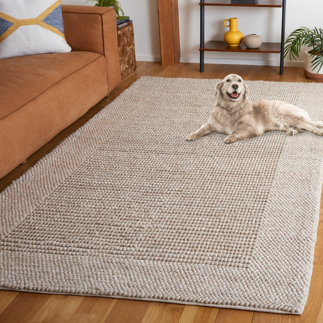 Safavieh Natura Nat130B Beige Rug.