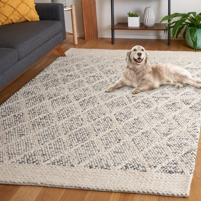 Safavieh Natura Nat131F Grey/Ivory Rug.