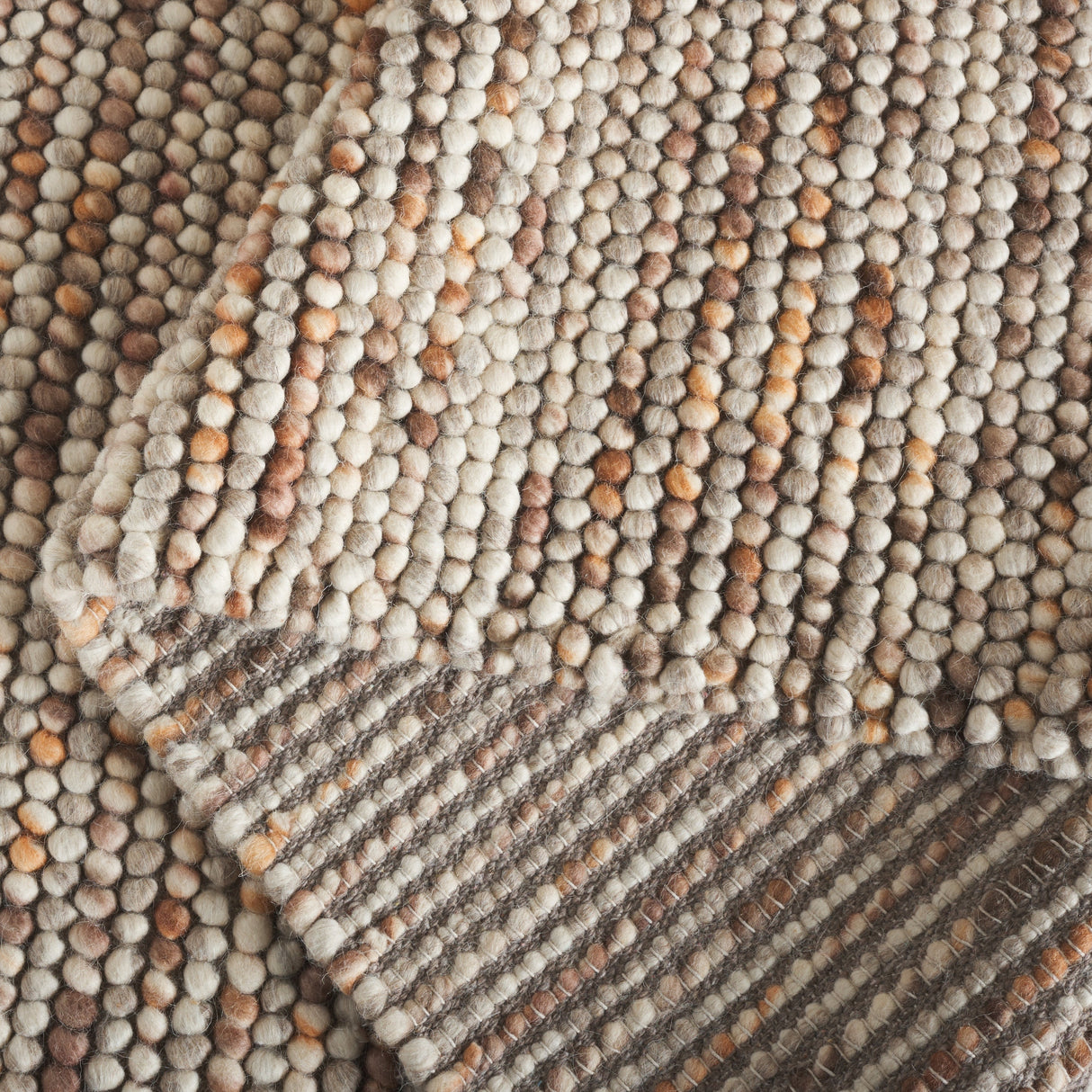 Safavieh Natura Nat620E Dark Brown/Beige Rug.