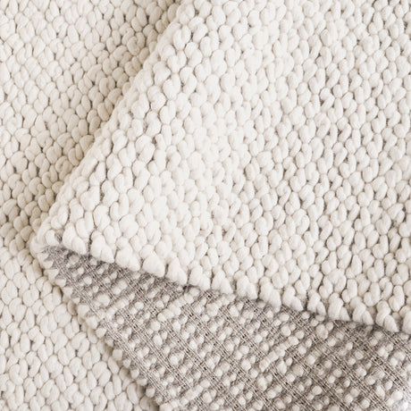 Safavieh Natura Nat704A Ivory Rug.