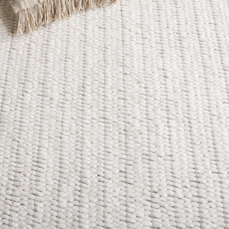 Safavieh Natura Nat706A Ivory Rug.