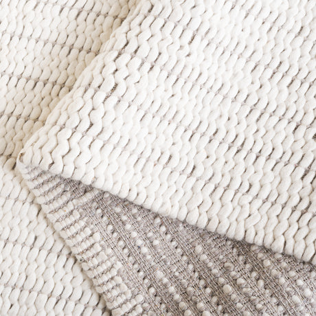 Safavieh Natura Nat706A Ivory Rug.