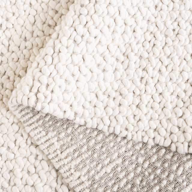 Safavieh Natura Nat718A Ivory Rug.