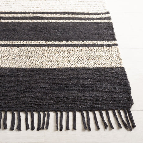 Safavieh Natural Fiber Nf203Z Ivory/Black Rug.